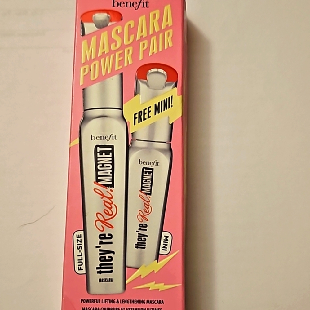 NWT Benefit mascara power pair